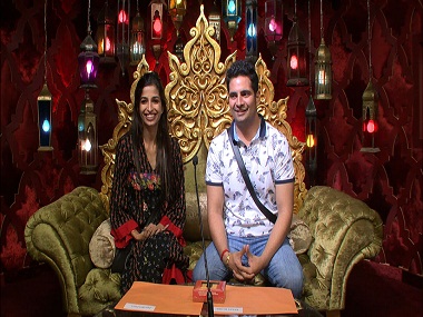 Bigg Boss Season 10 Episode 4, 20th October 2016: Karan Mehra, Priyanka Jagga in tears Bigg Boss Season 10 Episode 4, 20th October 2016: Karan Mehra, Priyanka Jagga in tears