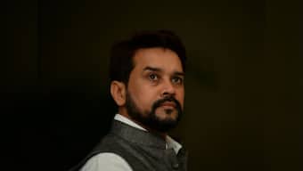 'Shoot the traitors': BJP's Anurag Thakur leads crowd in chant against anti-CAA protesters at BJP rally in New Delhi