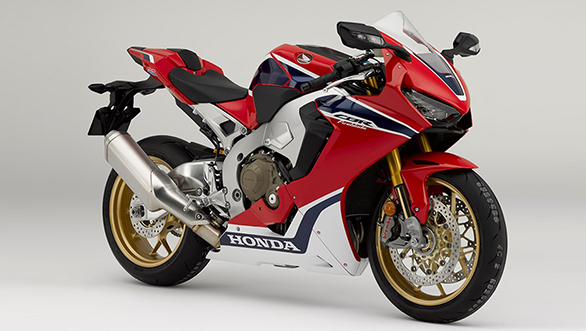 Intermot 2016: The all-new Honda CBR1000RR Fireblade is here Intermot 2016: The all-new Honda CBR1000RR Fireblade is here