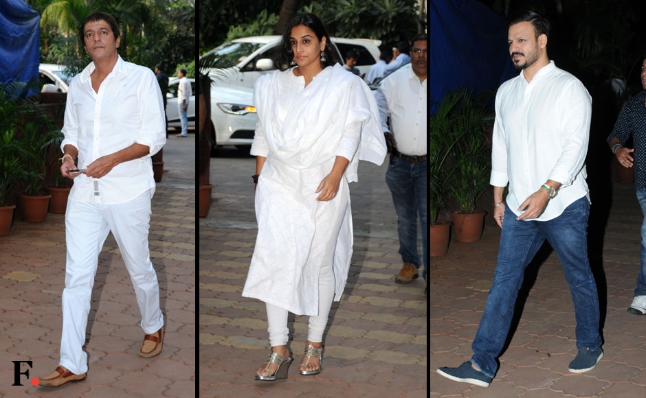 Chunky Pandey, Vidya Balan and Vivek Oberoi arrive to pay their respects. Sachin Gokhale/Firstpost Chunky Pandey, Vidya Balan and Vivek Oberoi arrive to pay their respects. Sachin Gokhale/Firstpost