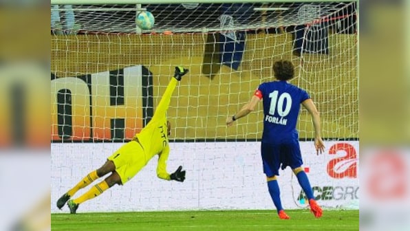 ISL 2016: Mumbai City FC defeat NorthEast United FC as Diego Forlan scores maiden goal