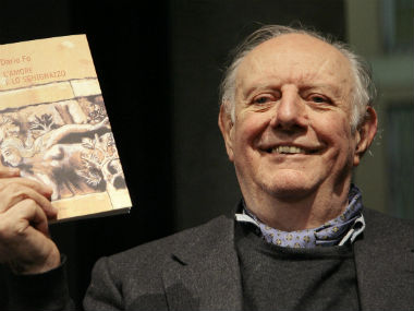 Italian playwright and Nobel Literature Prize winner Dario Fo passes away Italian playwright and Nobel Literature Prize winner Dario Fo passes away