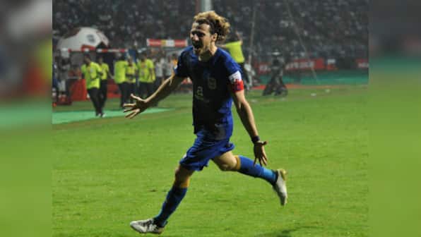 ISL 2016: Diego Forlan helps Mumbai City FC break Atletico de Kolkata's unbeaten run