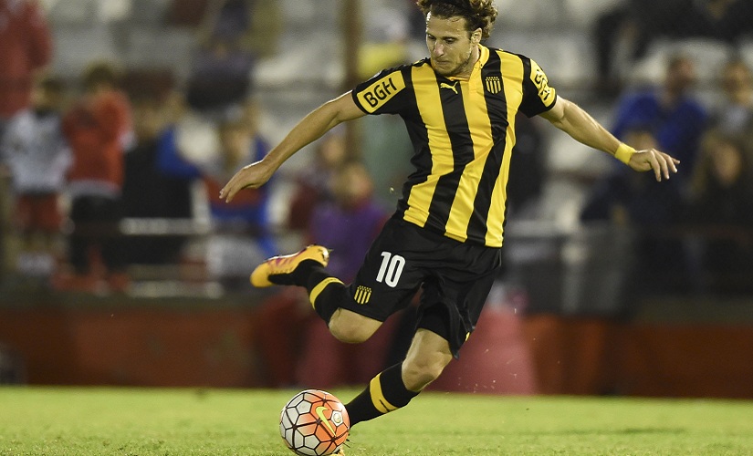 ISL 2016: Diego Forlan, Sunil Chhetri among the key players for Mumbai City FC this season ISL 2016: Diego Forlan, Sunil Chhetri among the key players for Mumbai City FC this season