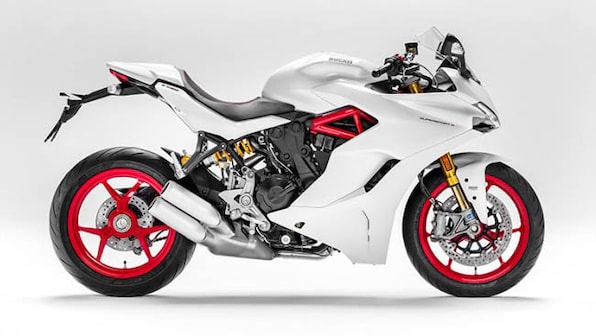 Intermot 2016: Ducati showcases the new 939 Supersport