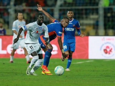 Momar Ndoye of FC Pune City in action against FC Goa. Image courtesy: ISL