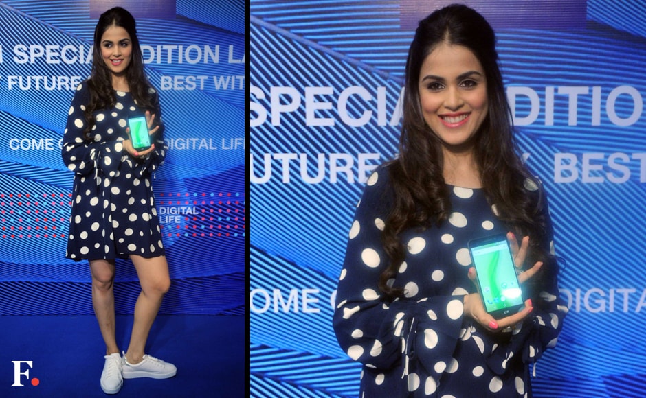 D'Souza poses with the phone that are themed around earth, fire, wind and flame. Sachin Gokhale/Firstpost D'Souza poses with the phone that are themed around earth, fire, wind and flame. Sachin Gokhale/Firstpost