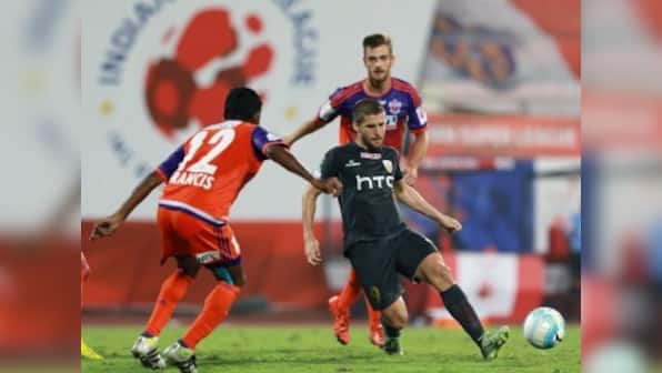 ISL 2016: NorthEast United FC back on top courtesy Emiliano Alfaro's goal against FC Pune City