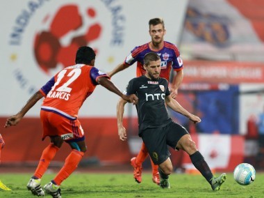 ISL 2016: NorthEast United FC back on top courtesy Emiliano Alfaro's goal against FC Pune City ISL 2016: NorthEast United FC back on top courtesy Emiliano Alfaro's goal against FC Pune City