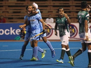 Indian players celebrate their victory over Pakistan. Image courtesy: Twitter/@TheHockeyIndia