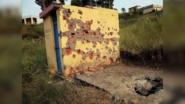 Jammu and Kashmir govt assures help to people displaced due to Pakistani shelling along border