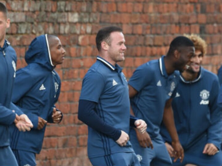 Premier League: Manchester United players gear up for Liverpool clash...at a car park
