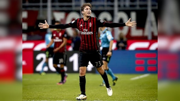 Serie A roundup: AC Milan stun Juventus with late goal to narrow gap at the top to two points
