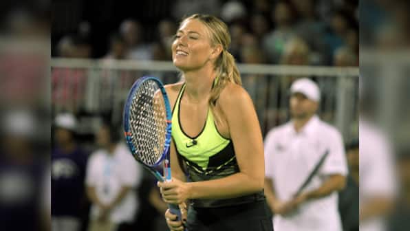 Maria Sharapova returns to tennis court for first time since doping ban with appearance at Las Vegas event