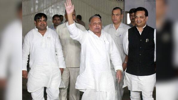 Samajwadi Party feud: Mulayam's word no longer law in UP, time for a new face