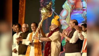 PM Modi attends Ramlila festivities in Lucknow, attacks Pakistan on terror