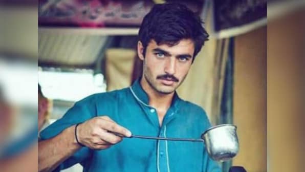 Blue-eyed Pakistani 'chaiwala' lands modelling deal after photo goes viral