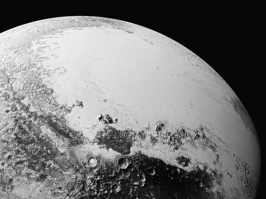 Nasa's New Horizons mission finds hint of cloud on Pluto Nasa's New Horizons mission finds hint of cloud on Pluto