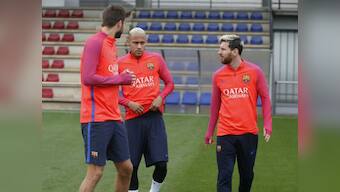 Lionel Messi resumes training with Barcelona despite waiting for fitness clearance