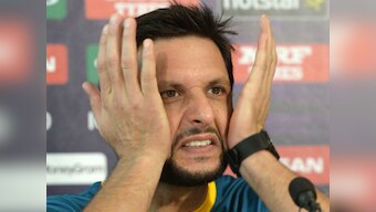 Shahid Afridi claims he knew of SMS exchanges between bookmaker and players before spot-fixing scandal
