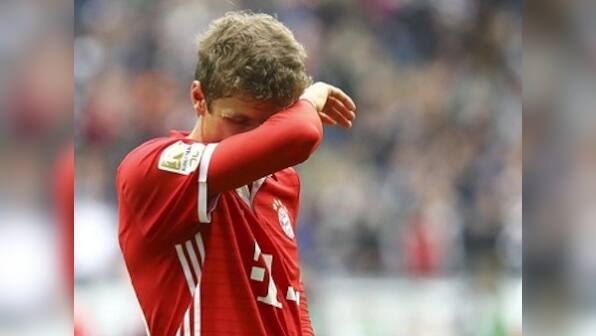 Bundesliga: Bayern Munich drop points again, frustrated by 10-man Eintracht Frankfurt in 2-2 draw