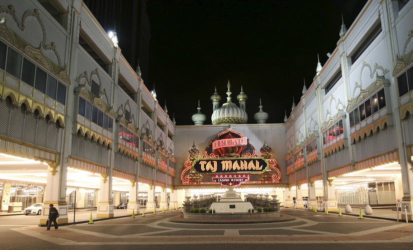 Americans dump Donald Trump brand to protest his awful treatment of women Americans dump Donald Trump brand to protest his awful treatment of women