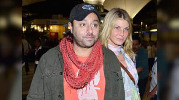 Indian-American hotelier Vikram Chatwal charged with criminal mischief for trying to burn two dogs