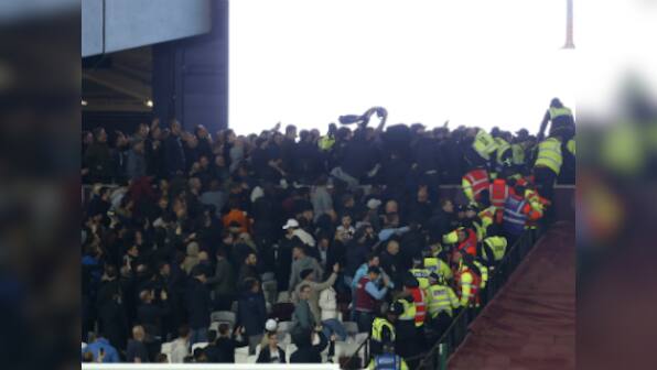 League Cup: West Ham fans stir up trouble yet again, upsetting Slaven Bilic, Antonio Conte
