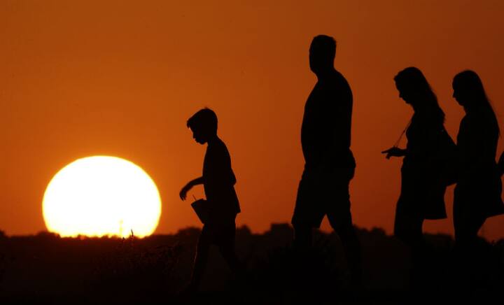 US presidential election: Donald Trump and Hillary Clinton on climate change US presidential election: Donald Trump and Hillary Clinton on climate change