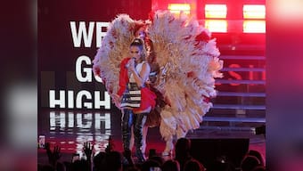 Hillary Clinton takes to stage with Jennifer Lopez boost in Miami to encourage early voting