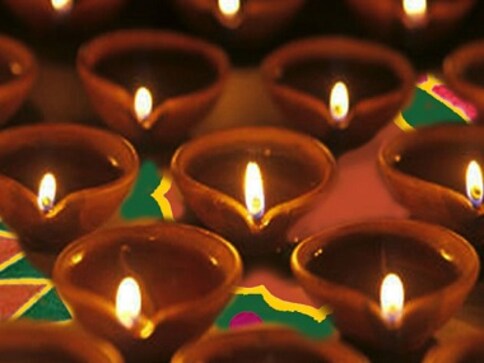 Diwali special: The light of the humble diya represents ...