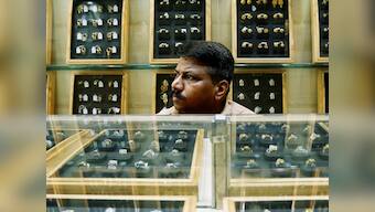 Rs 500, Rs 1,000 note ban: SIT calls for verification of jewellery sales, bank reporting large deposits