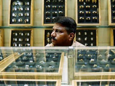 Rs 500, Rs 1,000 note ban: SIT calls for verification of jewellery sales, bank reporting large deposits Rs 500, Rs 1,000 note ban: SIT calls for verification of jewellery sales, bank reporting large deposits