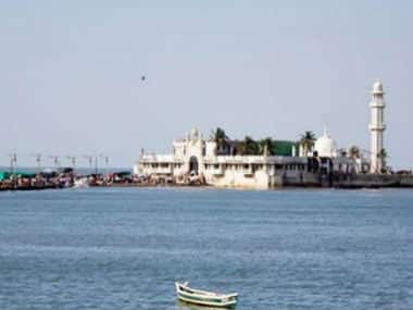 Supreme Court gives last chance to Maharashtra govt to remove Haji Ali encroachments