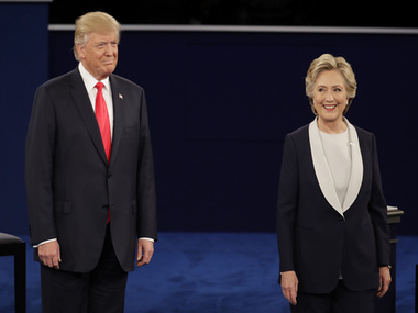 Second debate: Moderators rock, Trump implodes, Clinton in solid lead Second debate: Moderators rock, Trump implodes, Clinton in solid lead