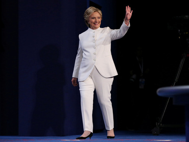 Power and style of the Hillary Clinton pantsuit Power and style of the Hillary Clinton pantsuit