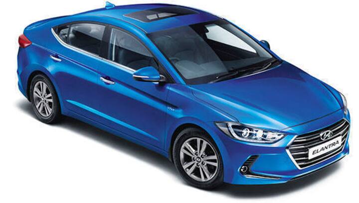 Hyundai Elantra receives over 1,100 bookings in six weeks in India
