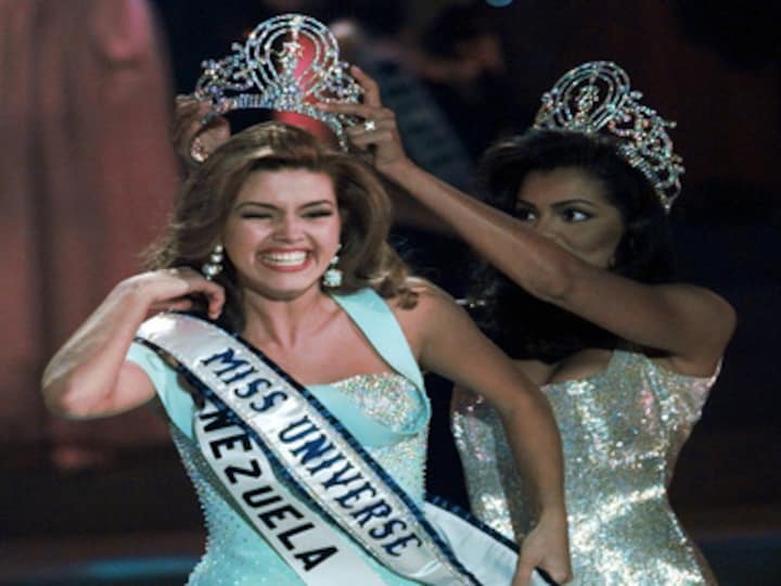 Insulted by Trump, Alicia Machado steps up for Clinton