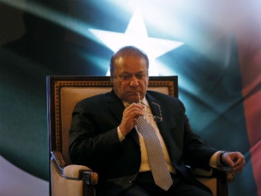 Panama papers leak: Pakistans SC issues notice to PM Nawaz Sharif, family members