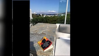 Here's what happened when Chetan Bhagat asked Twitterati for photos of 'One Indian Girl' in beautiful settings