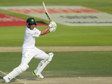 ICC Champions Trophy: Younis Khan asks people to fulfil promises made to Pakistan players ICC Champions Trophy: Younis Khan asks people to fulfil promises made to Pakistan players