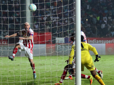 ISL 2016: Coach Nelo Vingada says linesman's error cost NorthEast United points against ATK ISL 2016: Coach Nelo Vingada says linesman's error cost NorthEast United points against ATK