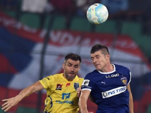 ISL 2016: Kerala Blasters will miss Aaron Hughes as they host FC Goa ...