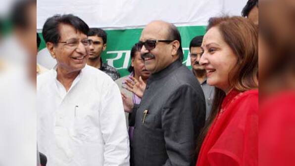 Note ban: Support demonetisation but pained to see people suffer, says Amar Singh
