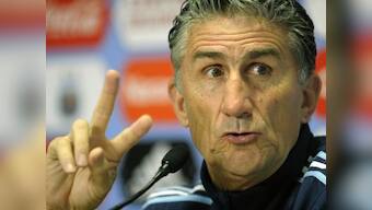 Argentina must take risks against Colombia to keep World Cup hopes alive, says coach Edgardo Bauza