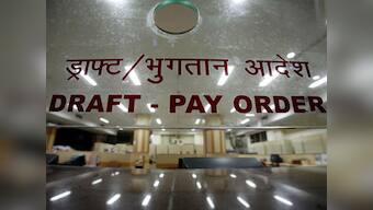 Demonetisation: No exchange of notes for customers of other banks on Saturday