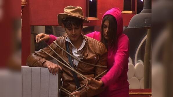 Bigg Boss 10, Episode 39, 24th November 2016 written update: Manu and Lopa fail in their secret task