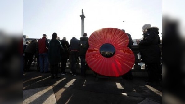 World Cup qualifiers: Fifa deny 'poppy ban' as England-Scotland set to go ahead with tribute