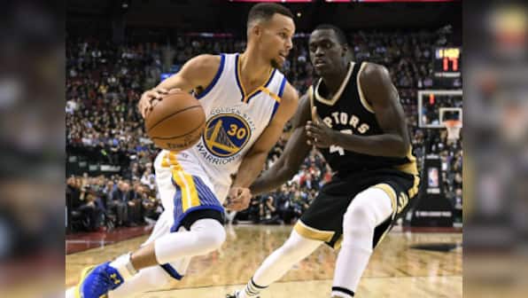 NBA roundup: Stephen Curry, Kevin Durant lift Warriors; Cavaliers crumble without LeBron James
