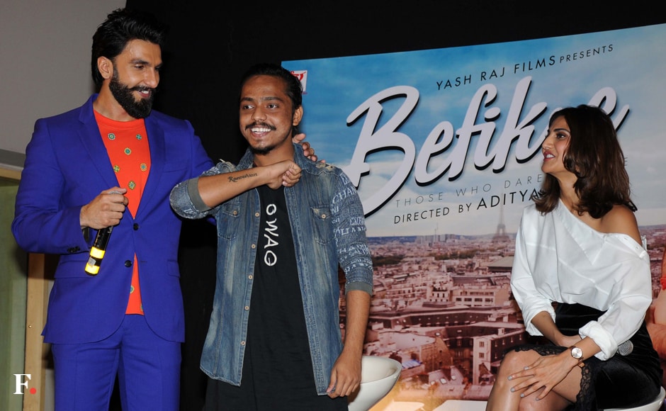 Ranveer Singh's whacky sense of dressing came into full play with his blue and orange ensemble. Sachin Gokhale/Firstpost Ranveer Singh's whacky sense of dressing came into full play with his blue and orange ensemble. Sachin Gokhale/Firstpost